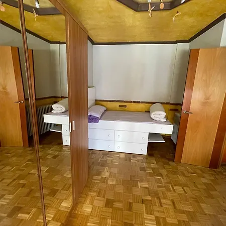 Tres En Pirineo Aragones Sabiñánigo