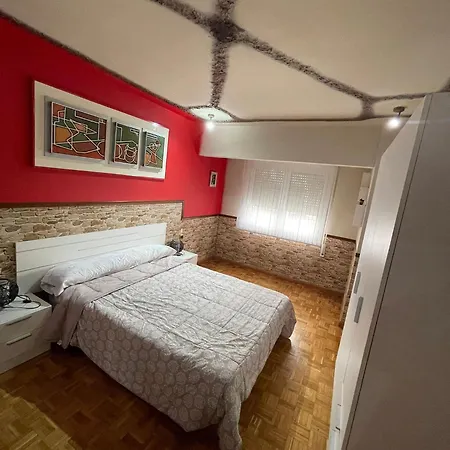 Tres En Pirineo Aragones Apartament *